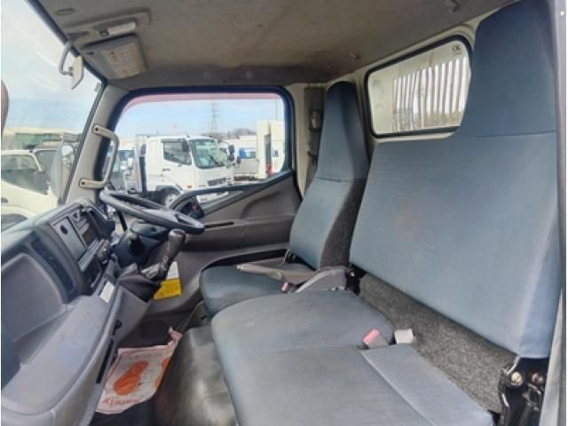 MITSUBISHI CANTER 2013 Image 31