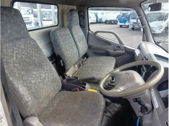TOYOTA TOYOACE 2010 Image 31