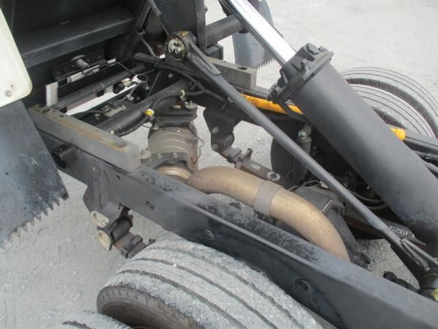 MITSUBISHI CANTER 2015 Image 31