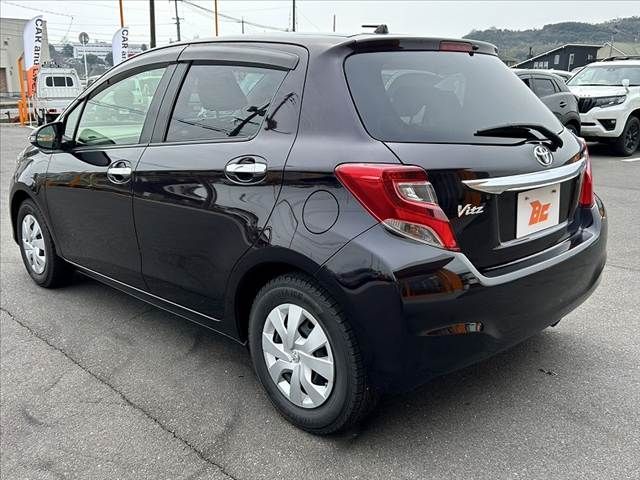 TOYOTA VITZ 2016 Image 31
