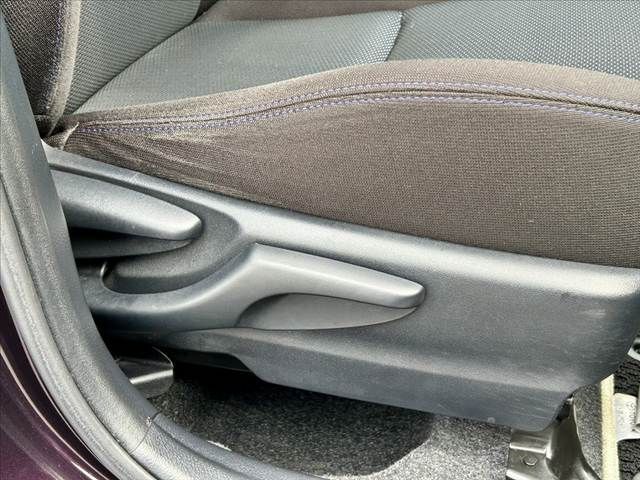 TOYOTA VITZ 2016 Image 31