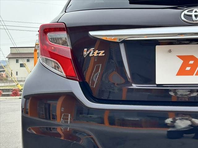 TOYOTA VITZ 2016 Image 31