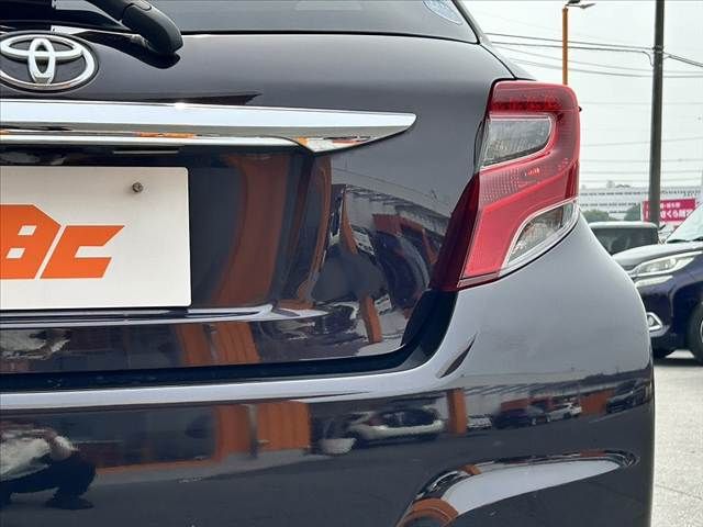 TOYOTA VITZ 2016 Image 31