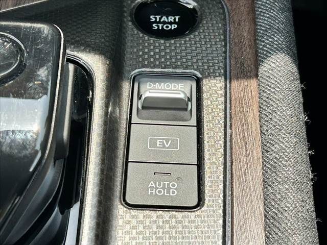 NISSAN AURA 2022 Image 31