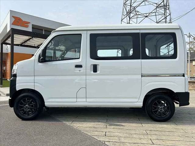 DAIHATSU HIJET CARGO 2025 Image 31