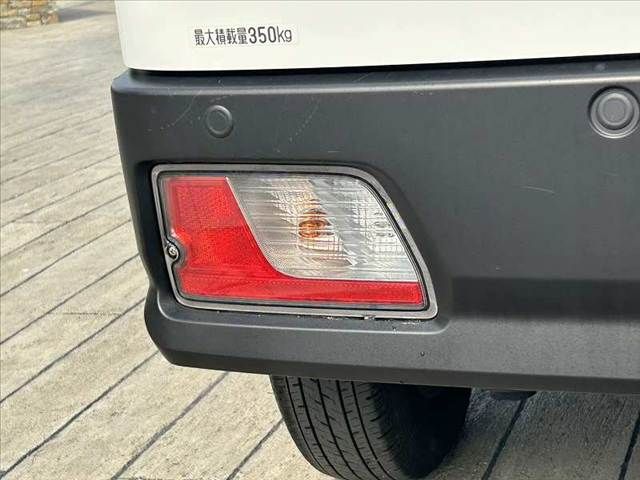 DAIHATSU HIJET CARGO 2025 Image 31