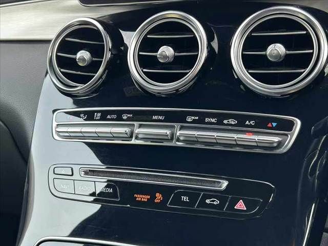 MERCEDES BENZ GLC CL 2016 Image 31