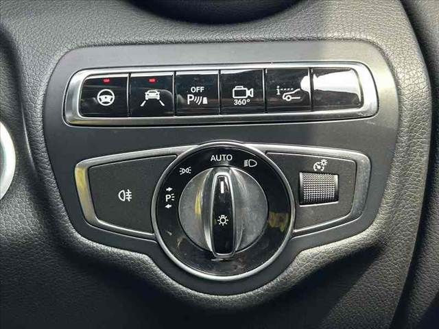 MERCEDES BENZ GLC CL 2016 Image 31