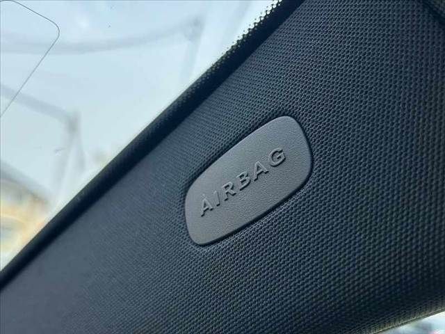 MERCEDES BENZ GLC CL 2016 Image 31