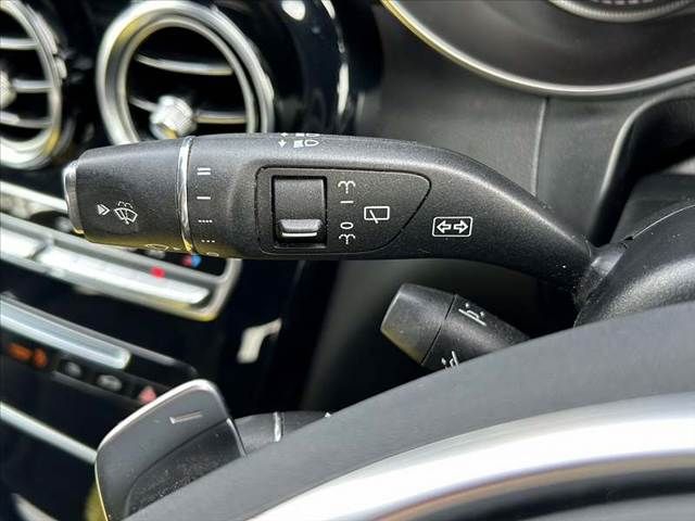 MERCEDES BENZ GLC CL 2016 Image 31