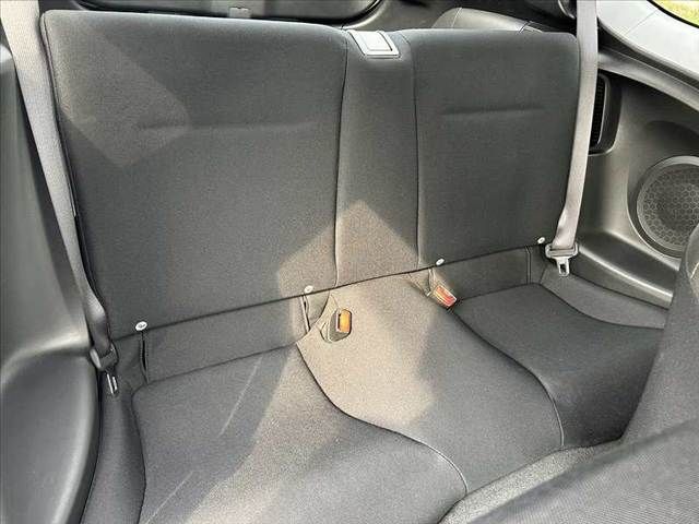 HONDA CR-Z 2012 Image 31