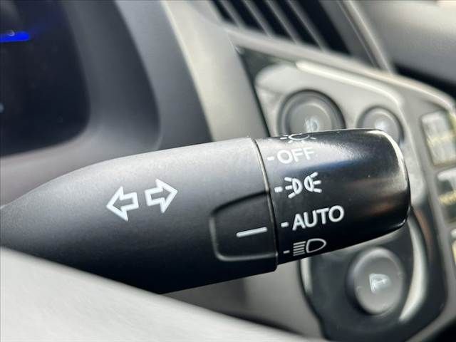 HONDA CR-Z 2012 Image 31