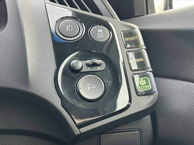 HONDA CR-Z 2012 Image 31