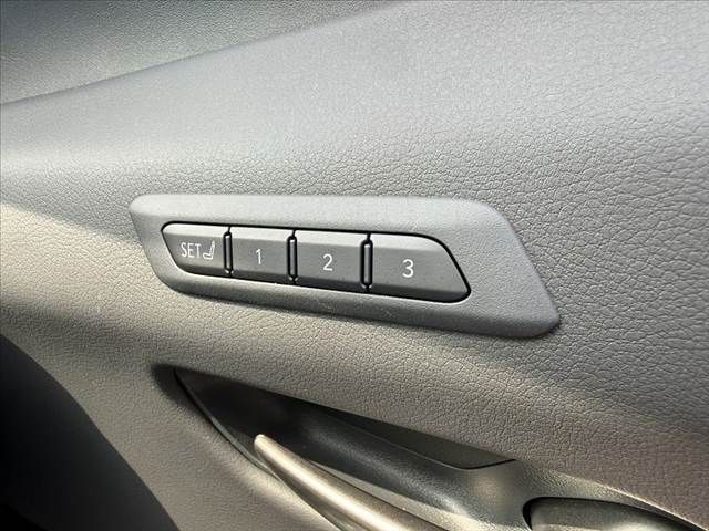 TOYOTA LEXUS UX250H 2023 Image 31