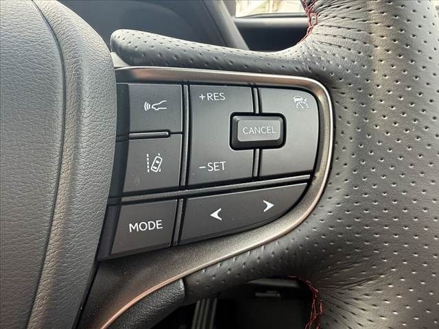 TOYOTA LEXUS UX250H 2023 Image 31