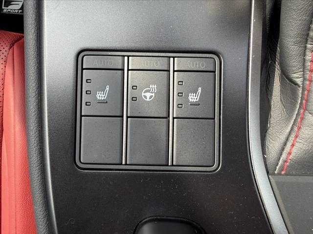 TOYOTA LEXUS UX250H 2023 Image 31