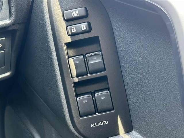 TOYOTA LANDCRUISER PRADO 2022 Image 31