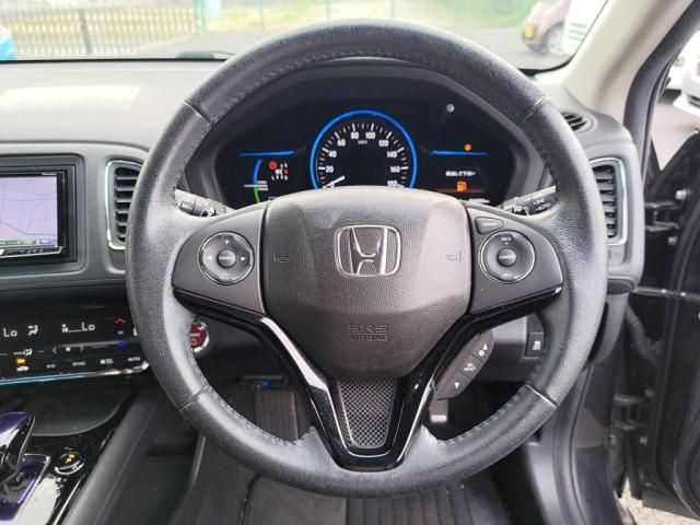 HONDA VEZEL HYBRID 2014 Image 31