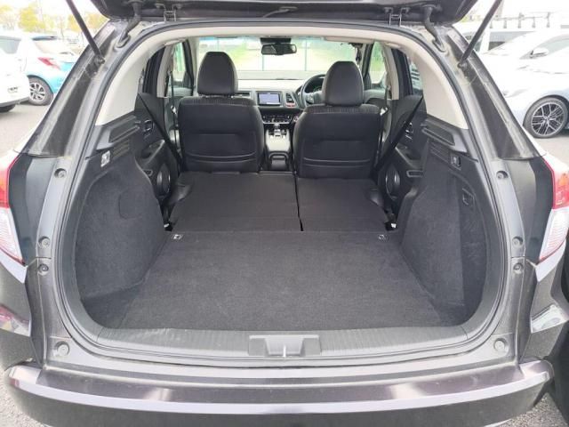 HONDA VEZEL HYBRID 2014 Image 31