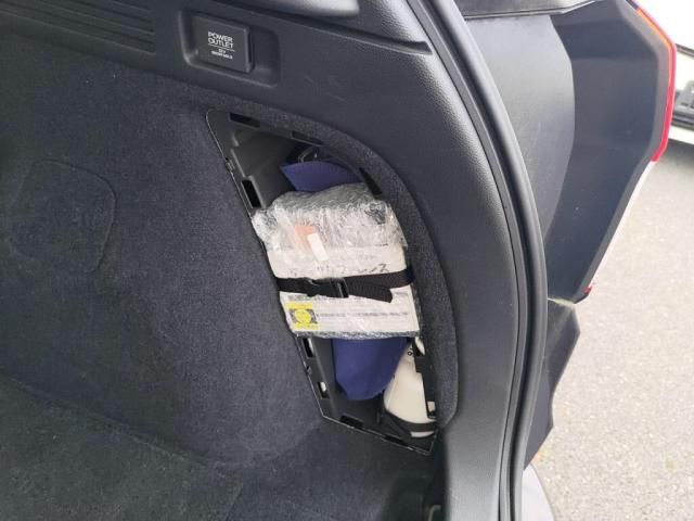 HONDA VEZEL HYBRID 2014 Image 31