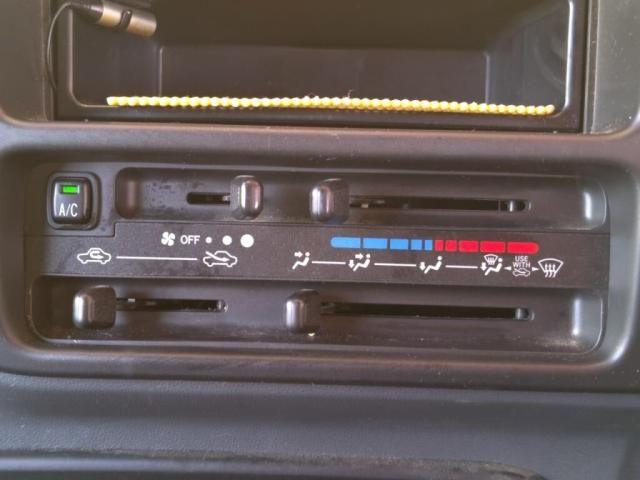 DAIHATSU HIJET TRUCK 2013 Image 31