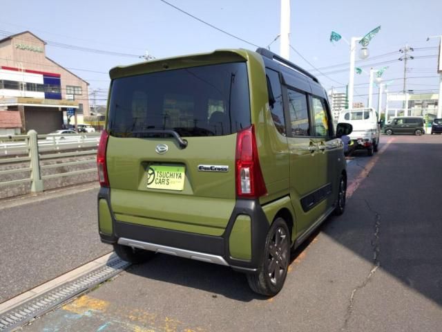 DAIHATSU TANTO FAN CROSS 2022 Image 31