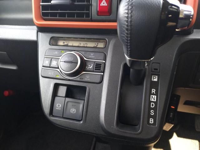 DAIHATSU TANTO FAN CROSS 2022 Image 31