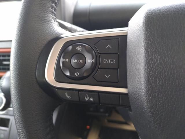 DAIHATSU TANTO FAN CROSS 2022 Image 31