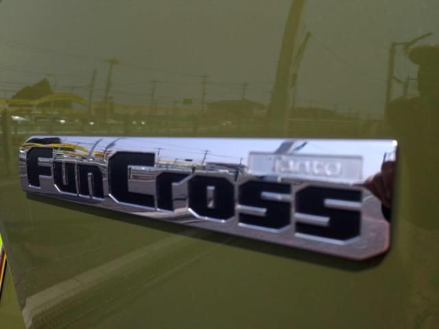 DAIHATSU TANTO FAN CROSS 2022 Image 31