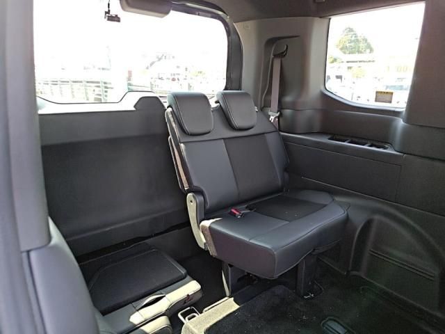 HONDA STEPWAGON E:HEV SPAD 2024 Image 31