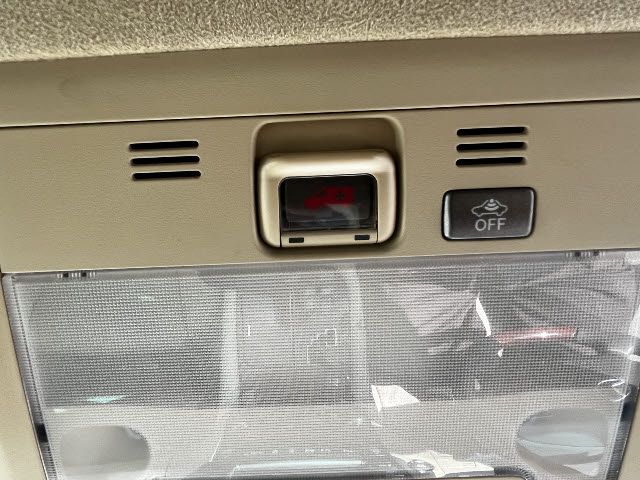 TOYOTA LEXUS LS460 2007 Image 31