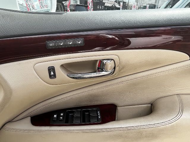 TOYOTA LEXUS LS460 2007 Image 31