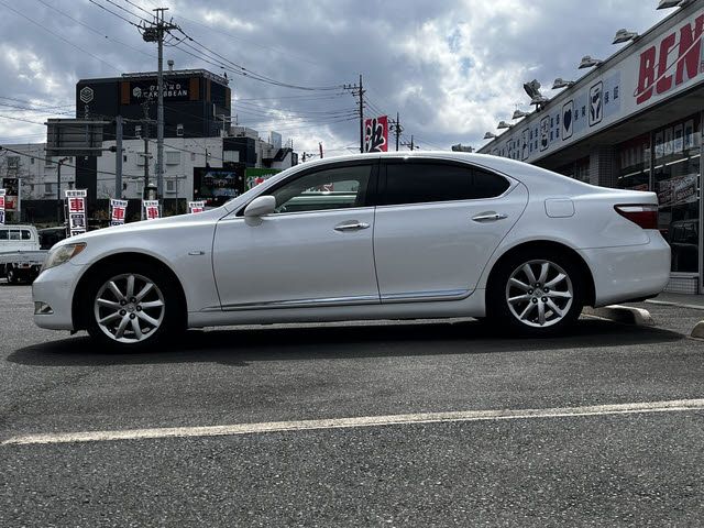 TOYOTA LEXUS LS460 2007 Image 31