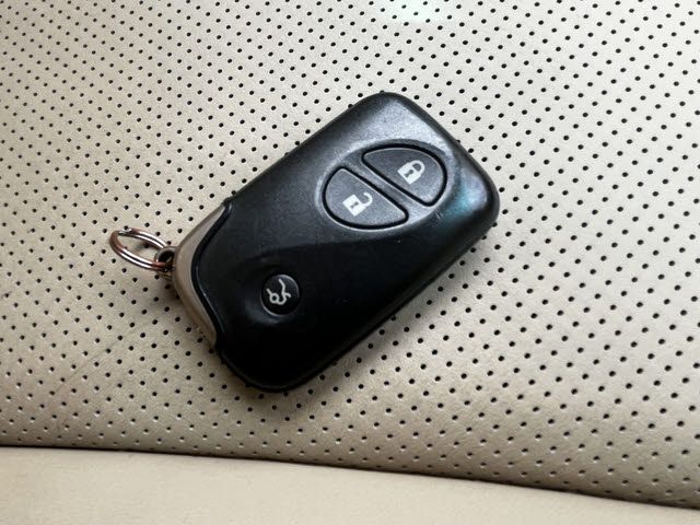 TOYOTA LEXUS LS460 2007 Image 31