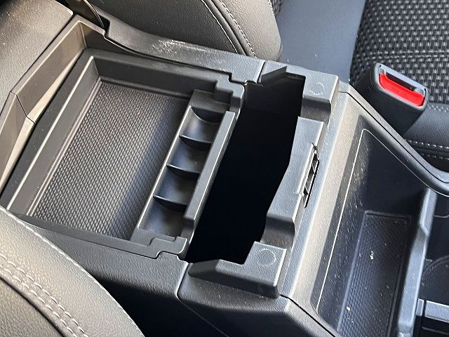 SUBARU FORESTER 2022 Image 31