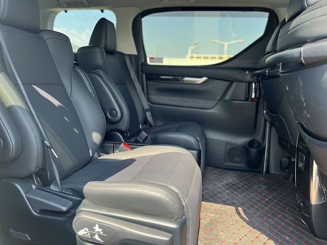 TOYOTA ALPHARD HYBRID 4WD 2020 Image 31