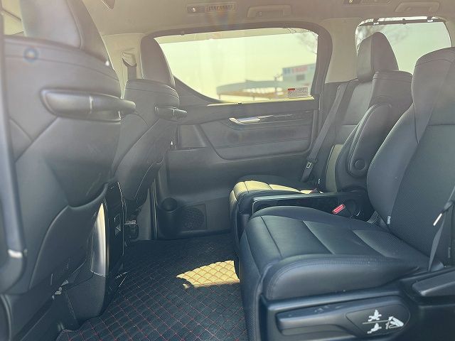 TOYOTA ALPHARD HYBRID 4WD 2020 Image 31
