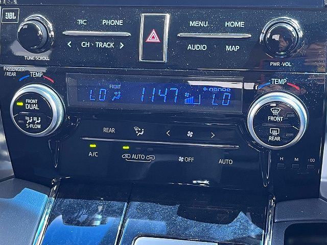 TOYOTA ALPHARD HYBRID 4WD 2020 Image 31