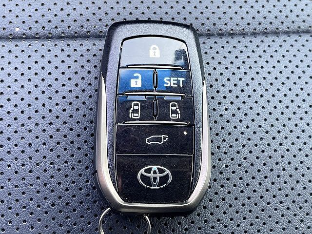 TOYOTA ALPHARD HYBRID 4WD 2020 Image 31