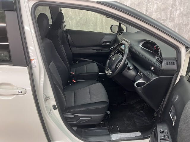 TOYOTA SIENTA 2021 Image 31