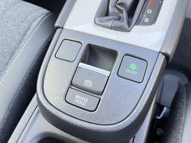 HONDA FIT E:HEV 2024 Image 31