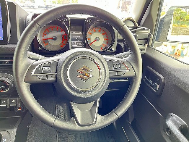 SUZUKI JIMNY 4WD 2023 Image 31