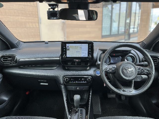 TOYOTA YARIS HYBRID 2021 Image 31