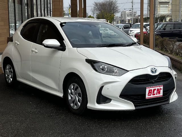 TOYOTA YARIS HYBRID 2021 Image 31