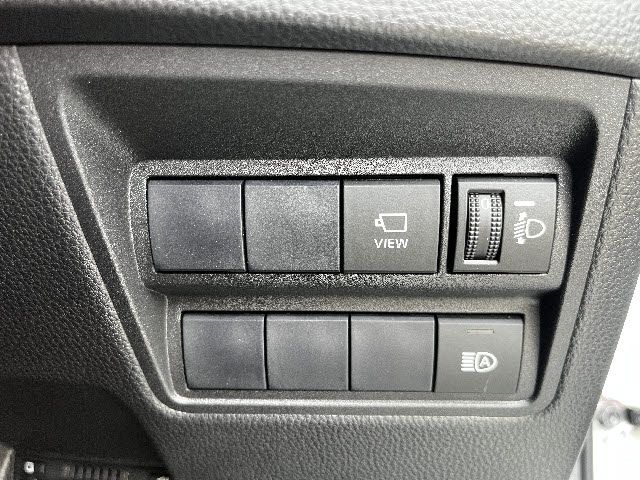 TOYOTA YARIS HYBRID 2021 Image 31