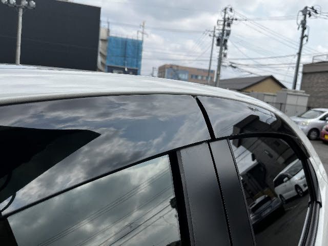 TOYOTA YARIS HYBRID 2021 Image 31