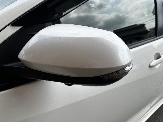 TOYOTA YARIS HYBRID 2021 Image 31