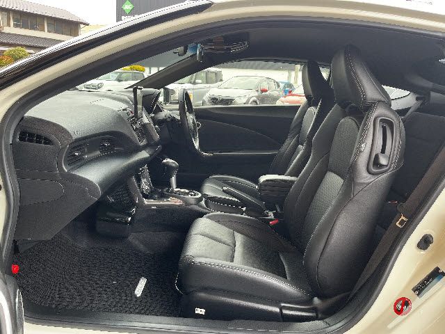 HONDA CR-Z 2013 Image 31