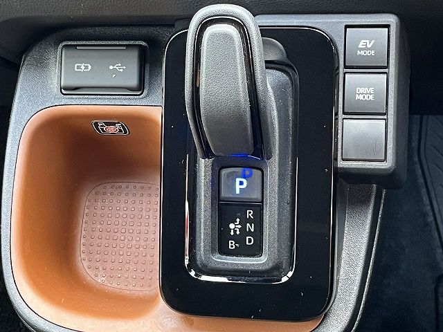 TOYOTA SIENTA HYBRID 2023 Image 31