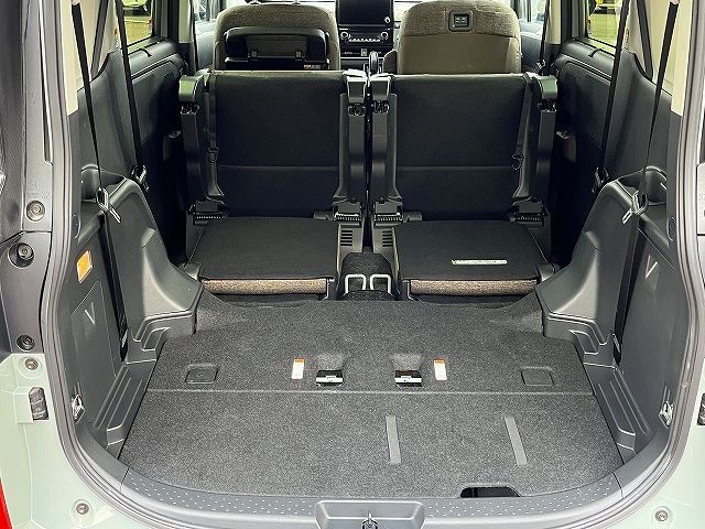 TOYOTA SIENTA HYBRID 2023 Image 31